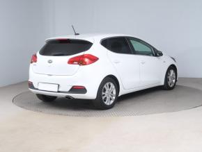 Kia Ceed  1.6 GDI 