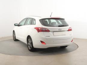 Hyundai i30  1.6 MPI 