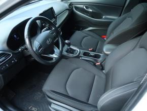 Hyundai i30  1.6 CRDi 