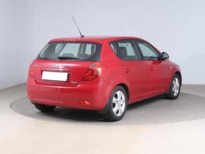 Kia Ceed  1.4 CVVT 