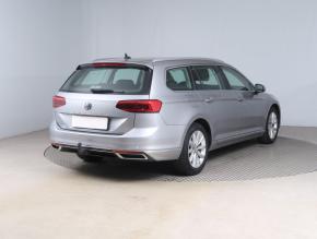 Volkswagen Passat  2.0 TDI Elegance 