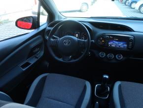 Toyota Yaris  1.5 Dual VVT-i 