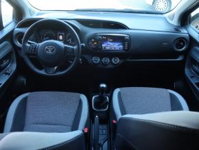 Toyota Yaris  1.5 Dual VVT-i 