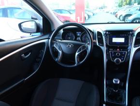 Hyundai i30  1.6 GDI 