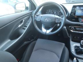 Hyundai i30 Fastback  1.6 CRDi MHEV 