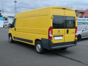 Peugeot Boxer  2.0 BlueHDi 