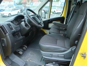 Peugeot Boxer  2.0 BlueHDi 