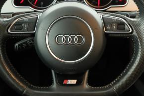 Audi A5  3.0 TDI S-Line 