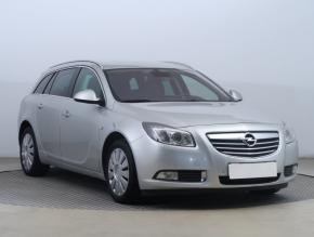 Opel Insignia  2.0 CDTI 