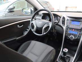 Hyundai i30  1.6 CRDi 