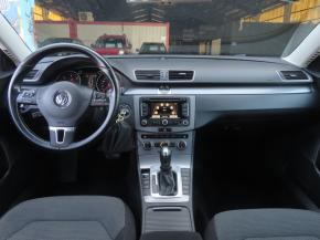 Volkswagen Passat  2.0 TDI 