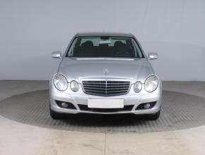 Mercedes-Benz E  E 200 Kompressor Classic 