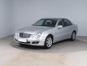 Mercedes-Benz E  E 200 Kompressor Classic 