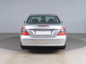 Mercedes-Benz E  E 200 Kompressor Classic 