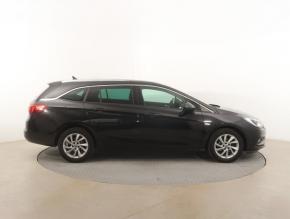 Opel Astra  1.6 CDTI Innovation 