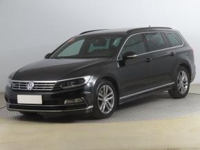 Volkswagen Passat  1.6 TDI R-Line 