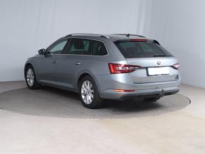 Škoda Superb  2.0 TDI Style 