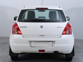 Suzuki Swift  1.3 i 