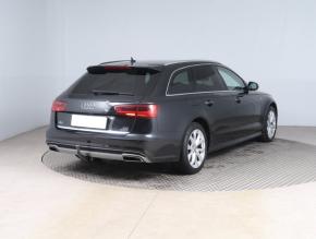 Audi A6  3.0 TDI S-Line 