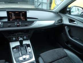 Audi A6  3.0 TDI S-Line 