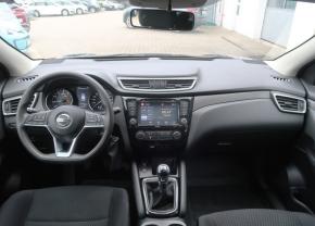 Nissan Qashqai  1.2 DIG-T 