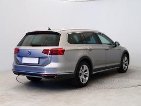 Volkswagen Passat  2.0 TDI Alltrack Bluemotion 