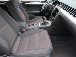 Volkswagen Passat  1.6 TDI Comfortline 