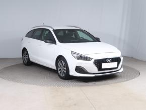 Hyundai i30  1.4 T-GDI 