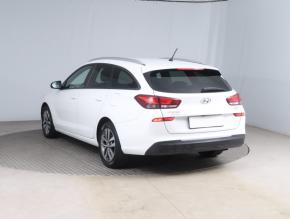 Hyundai i30  1.4 T-GDI 