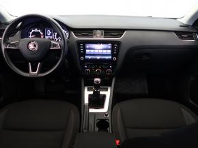 Škoda Octavia  1.5 TSI 