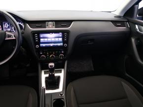 Škoda Octavia  1.5 TSI 