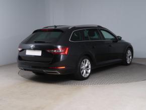 Škoda Superb  2.0 TDI Style Plus 