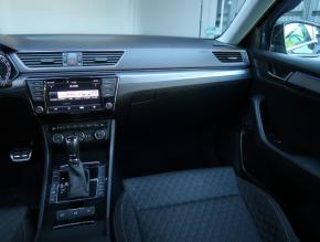 Škoda Superb  2.0 TDI Style Plus 