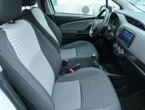 Toyota Yaris  1.5 Dual VVT-i 