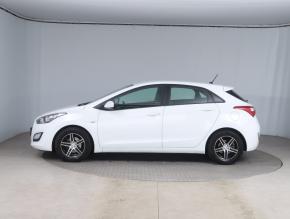 Hyundai i30  1.6 MPI 