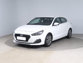 Hyundai i30 Fastback  1.0 T-GDI Trikolor 