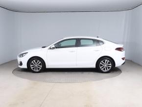 Hyundai i30 Fastback  1.0 T-GDI Trikolor 