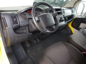 Peugeot Boxer  2.0 BlueHDi 