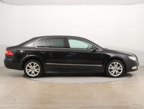 Škoda Superb  2.0 TDI Elegance 