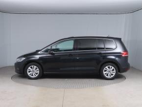 Volkswagen Touran  1.5 TSI 