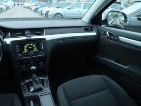 Škoda Superb  2.0 TDI Exclusive 