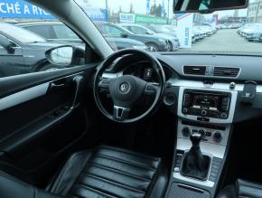 Volkswagen Passat  2.0 TDI 