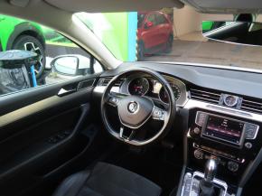 Volkswagen Passat  2.0 TDI 