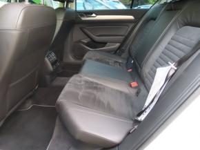 Volkswagen Passat  2.0 TDI 