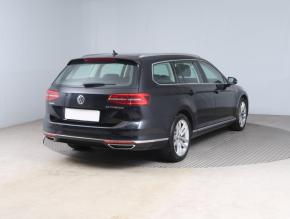 Volkswagen Passat  2.0 BiTDI Highline 