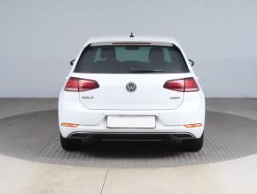 Volkswagen Golf  1.5 TSI 