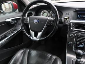 Volvo V60  D4 2.0 