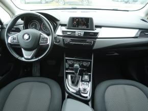 BMW 2 Active Tourer  218i Active Tourer 