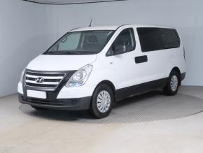 Hyundai H-1  2.5 CRDi 