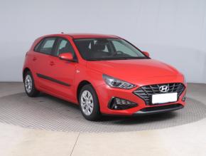 Hyundai i30  1.5 DPI Start Plus